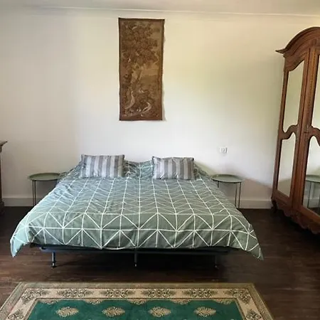 Bed & Breakfast Chateau De La Grange