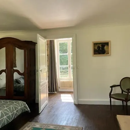 Chateau De La Grange 4*