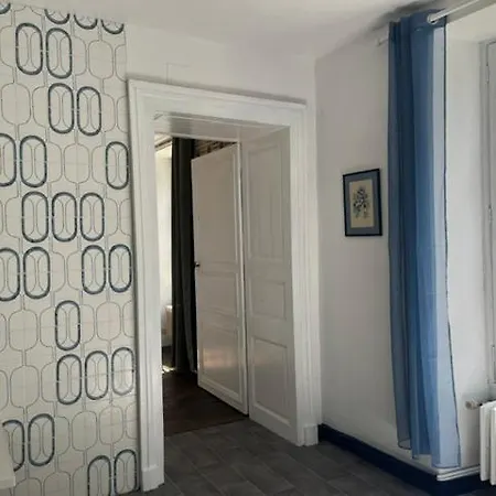 Bed & Breakfast Chateau De La Grange Celle-Levescault